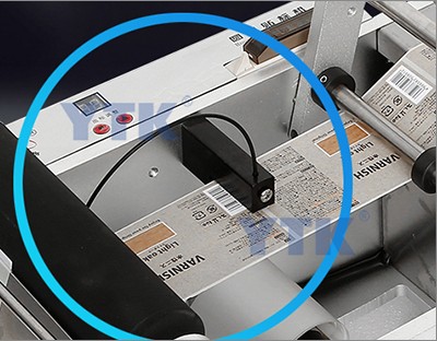 YTK-50 Aluminum Wine Bottles Labeler Labeling Machine without Date Printer