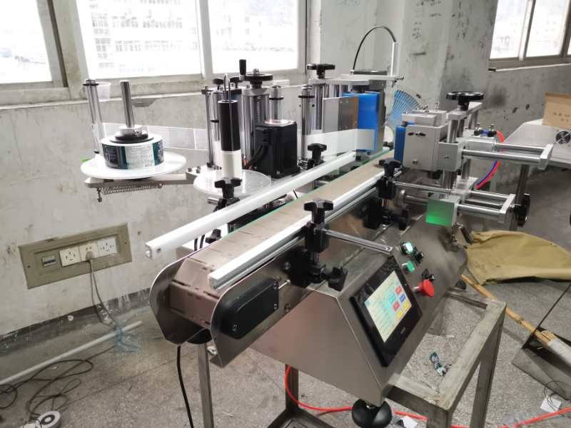 Factory Price Round bottle sticker labeling machine for Round Jar Glass bottles wrap round bottle label machine 